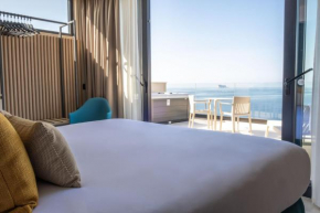 Deep Blu Boutique Hotel